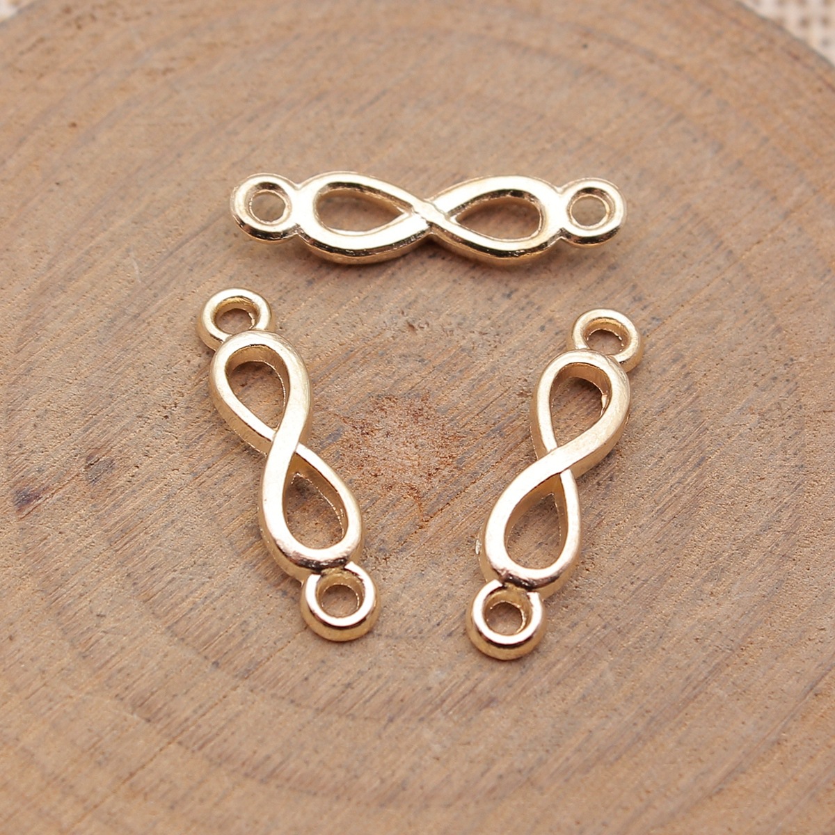 موصل على شكل رمز اللانهاية، حل - مراجعة Jewelry Making For Couples وسعره