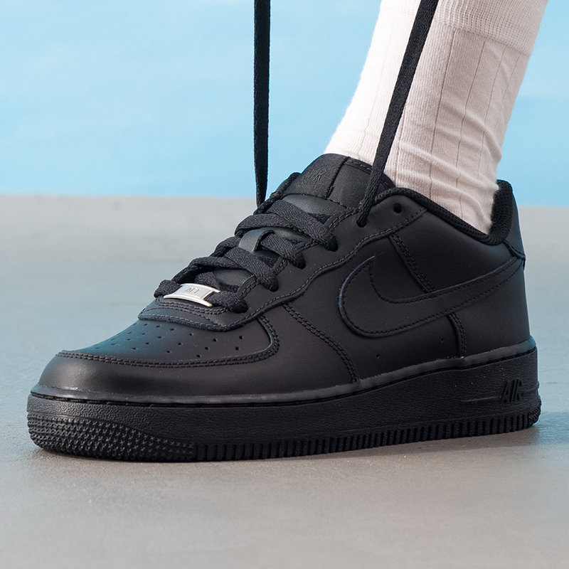 أحذية نسائية من نايكي (Nike) ط - مراجعة Nike Shoes Air Force 1 وسعره